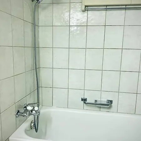 Hidden Retreats The Greenalley Apartment