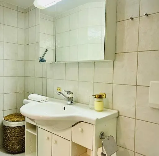 Hidden Retreats The Greenalley 아파트